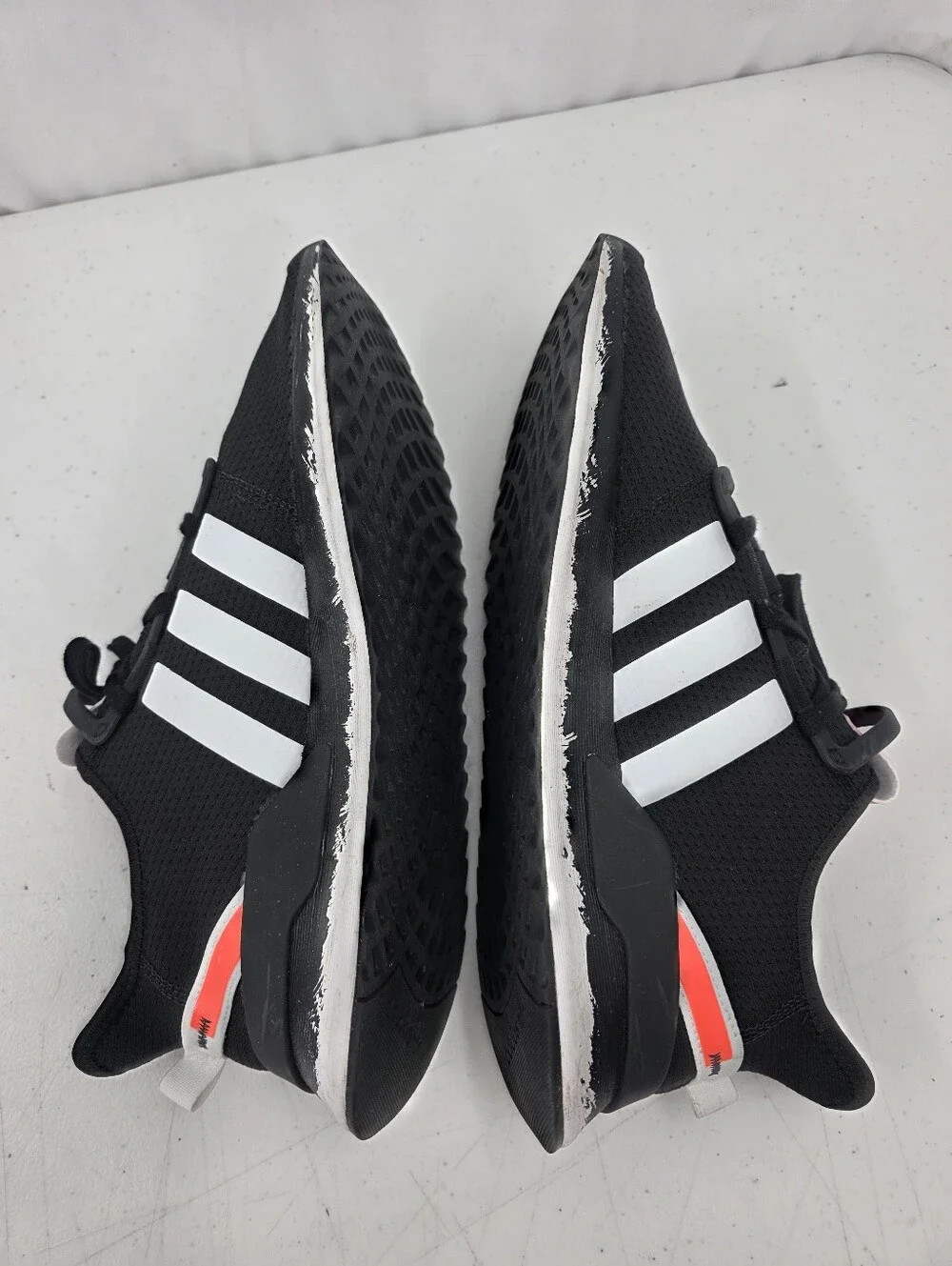adidas path run